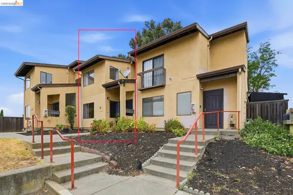 9729 Elmview Dr, Oakland, CA 94603