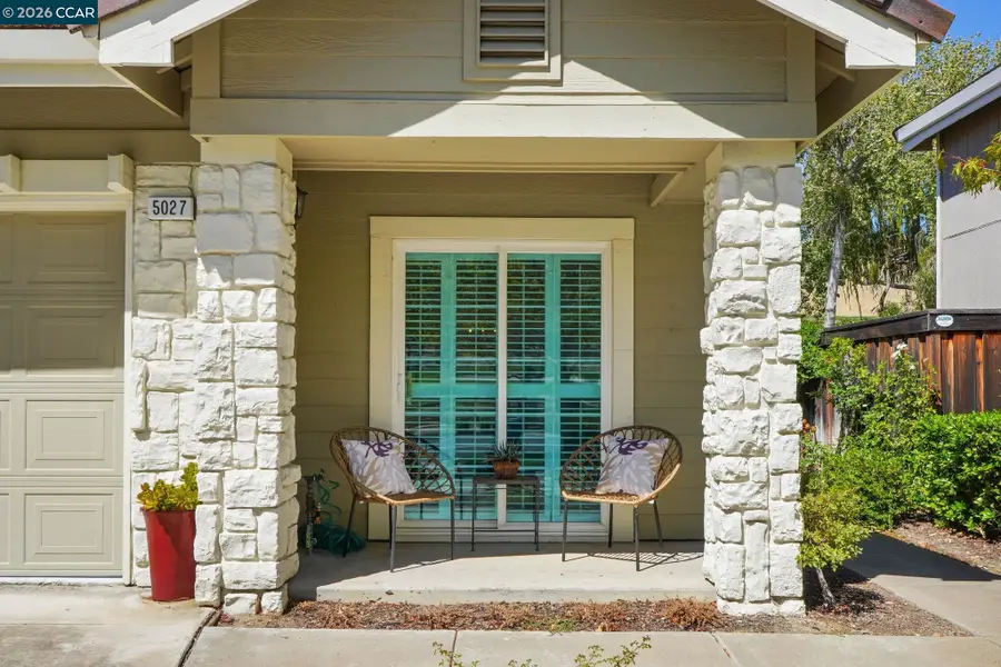 5027 Keller Ridge Dr, Clayton, CA 94517 - #2