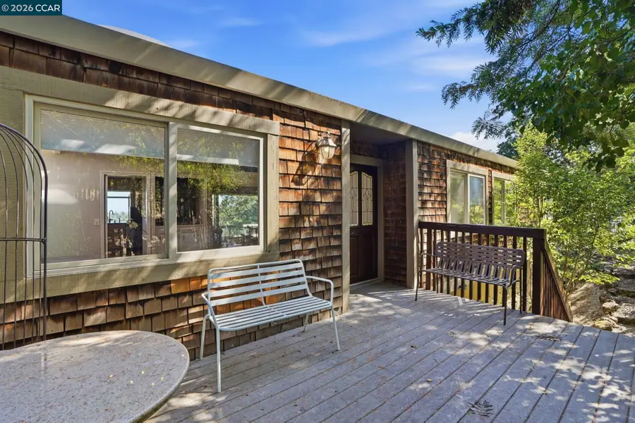 132 Rudgear Dr, Walnut Creek, CA 94596 - #2