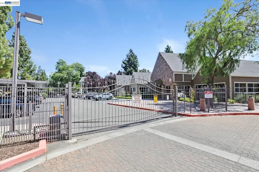 150 Reflections Drive #13, San Ramon, CA 94583 - #3