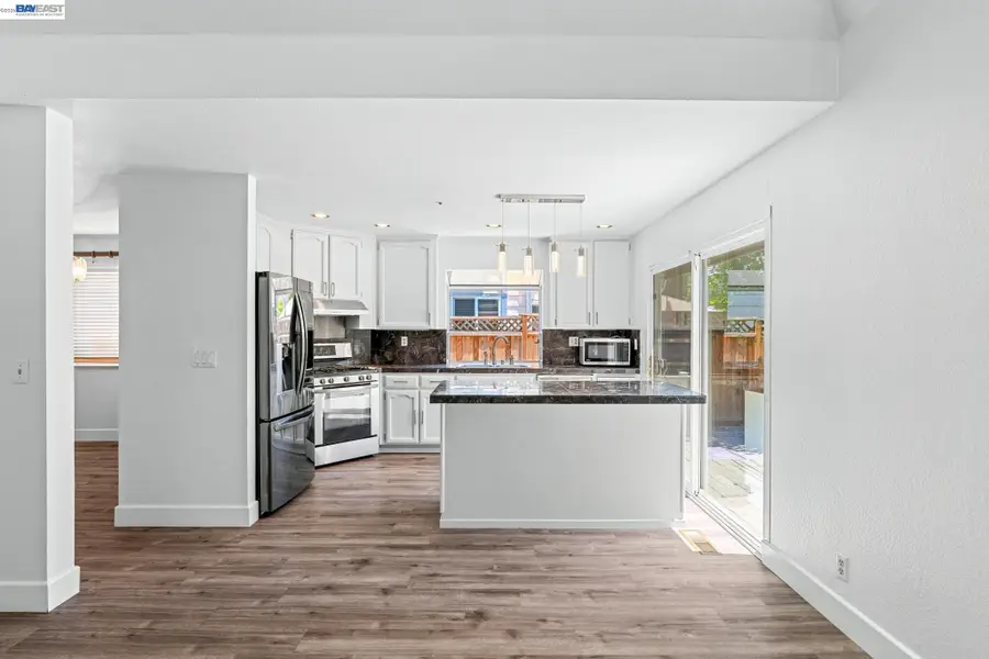 1059 Bellflower St, Livermore, CA 94551 - #2