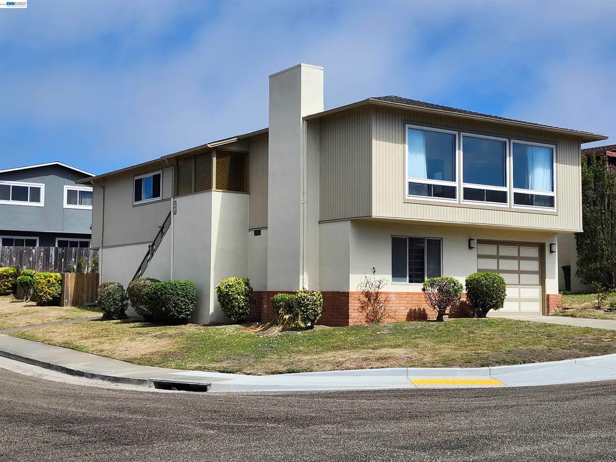 110 Sunshine Dr, Pacifica, CA 94044 - #1