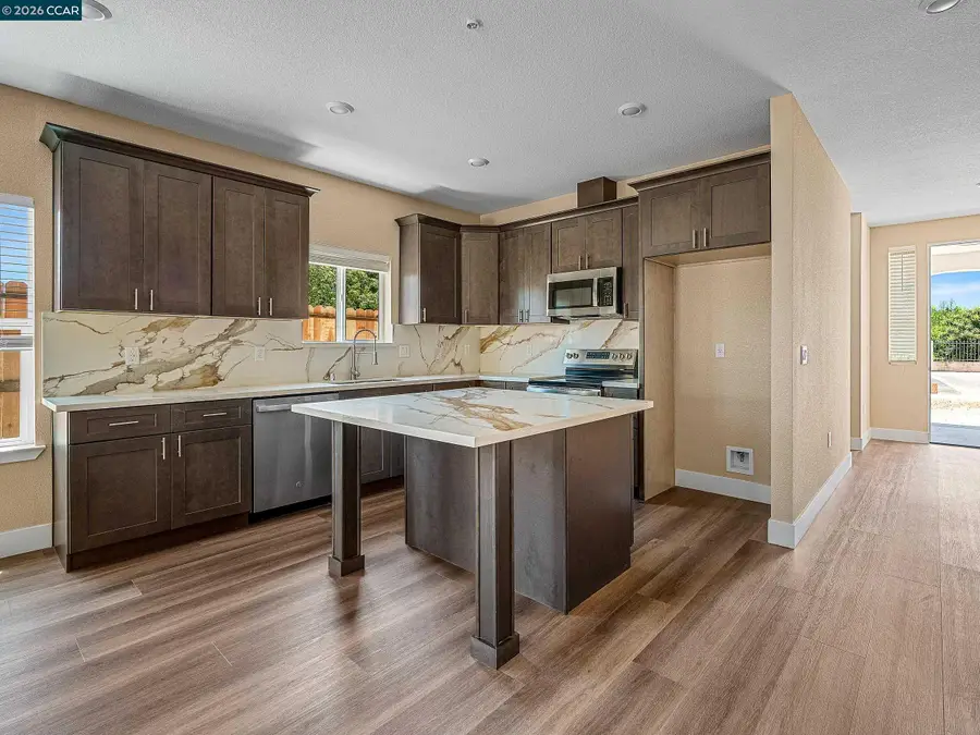4528 Austin St, Sacramento, CA 95838 - #2