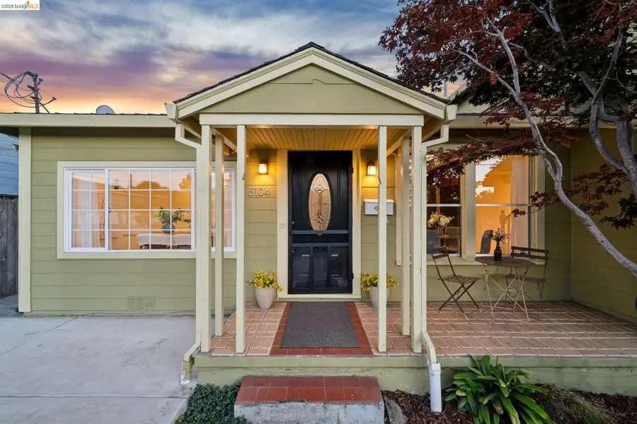 5104 Tehama Ave, Richmond, CA 94804 - #2