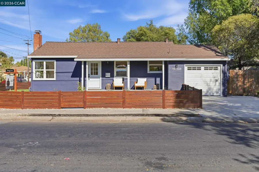 1328 Mesa St, Concord, CA 94518 - #3