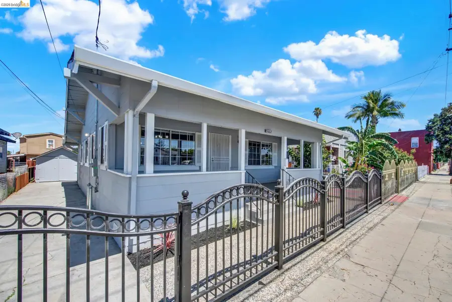 1055 105th Ave, Oakland, CA 94603 - #2