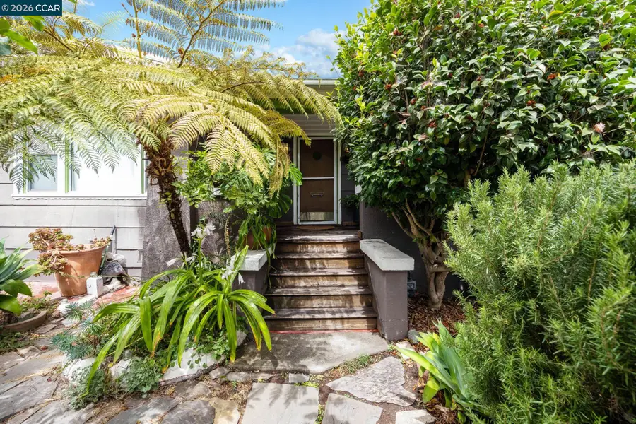 2637 Chestnut St, Oakland, CA 94607 - #3