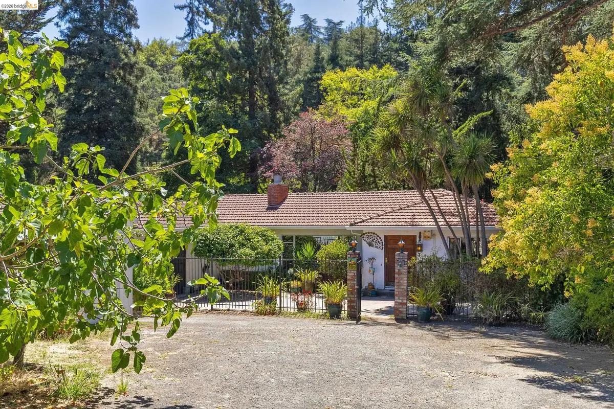 8975 Golf Links Rd, Oakland, CA 94605 - #1