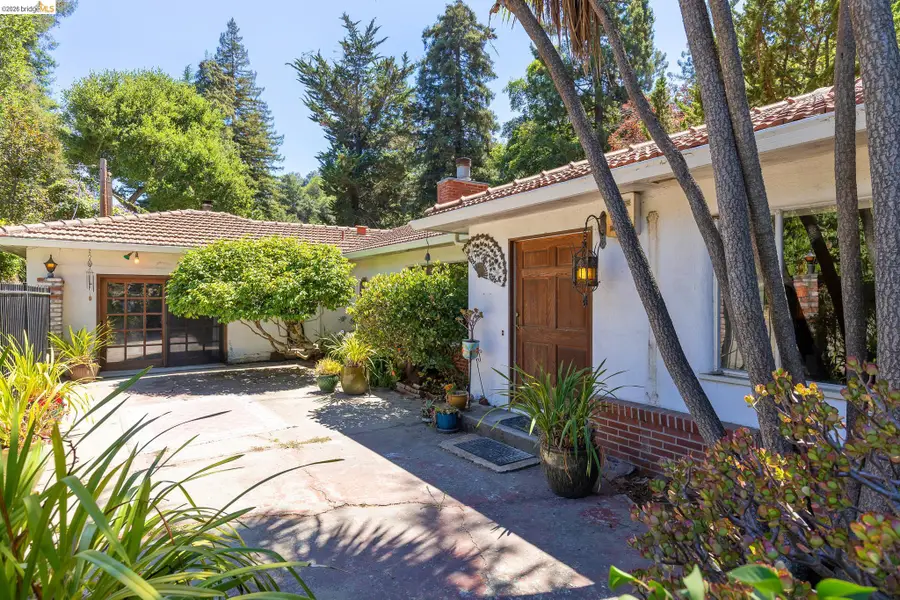 8975 Golf Links Rd, Oakland, CA 94605 - #3
