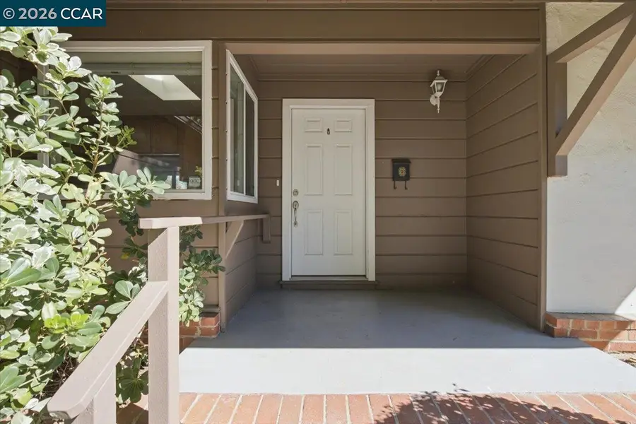 3818 Beechwood Dr, Concord, CA 94519 - #3
