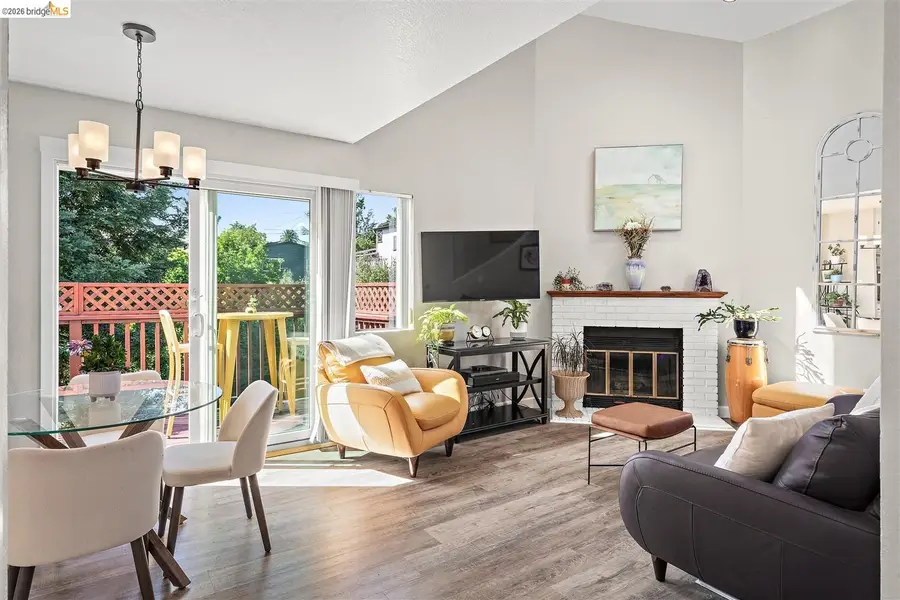 3687 Maple Ave #9, Oakland, CA 94602 - #3