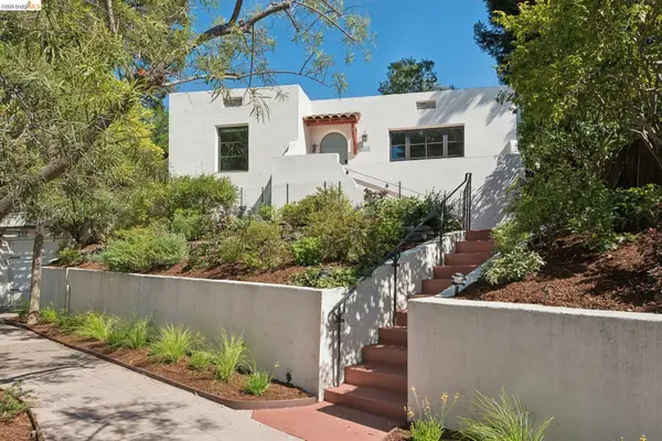 220 Moraga Ave, Piedmont, CA 94611
