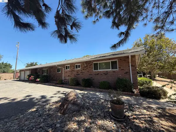3360 Doyle Rd, Oakley, CA 94561
