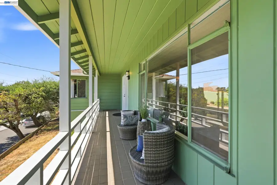 5760 Leona St, Oakland, CA 94605 - #2