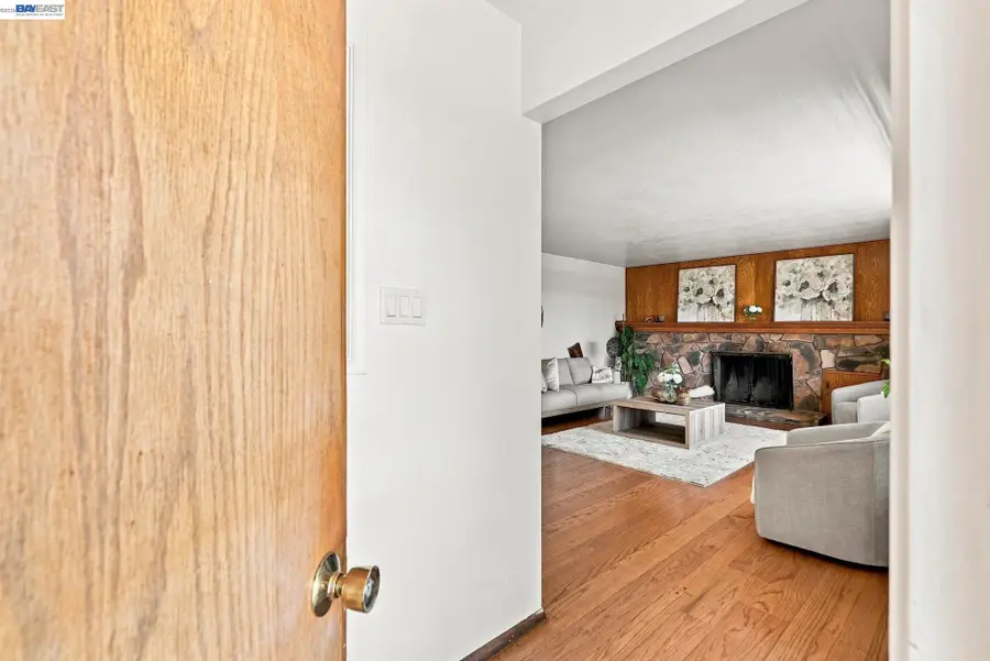 5760 Leona St, Oakland, CA 94605 - #3