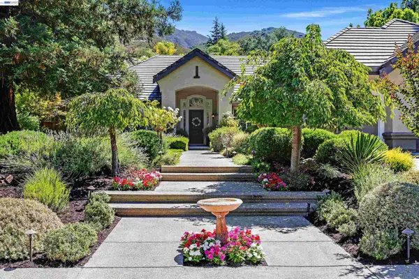 2757 Deer Meadow Dr, Danville, CA 94506