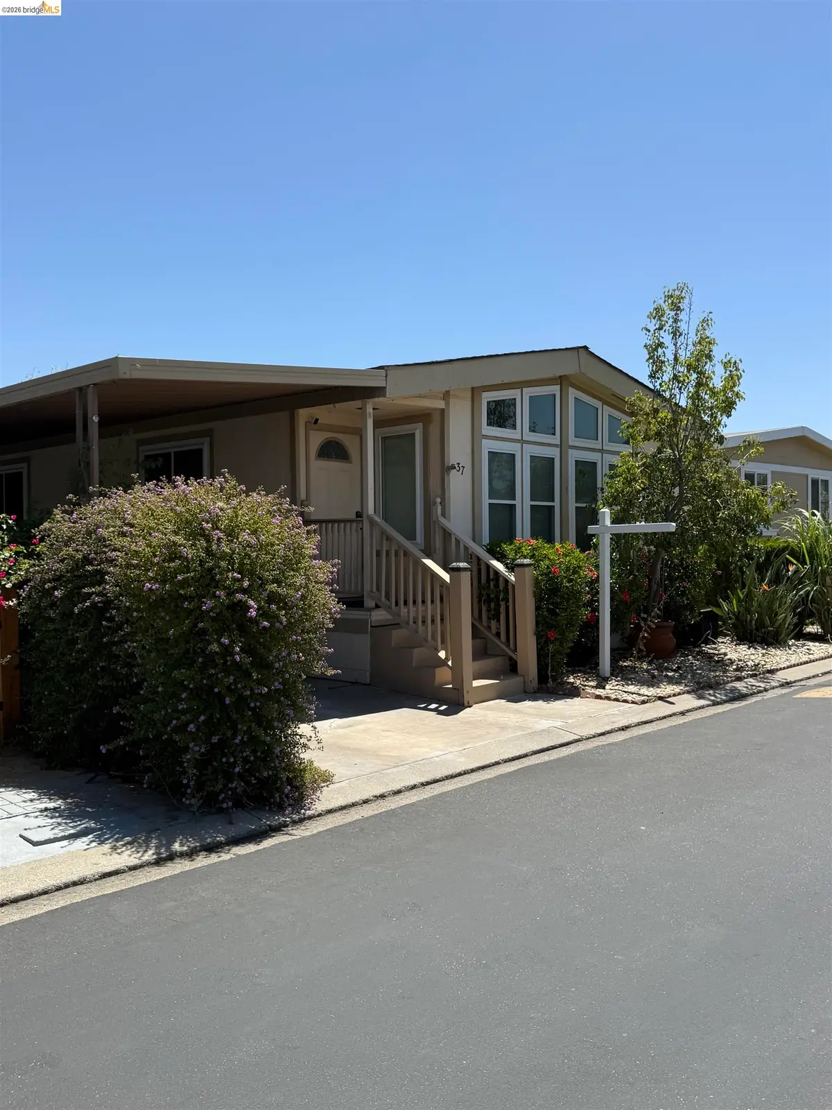 812 W Clover #37, Tracy, CA 95376 - #1