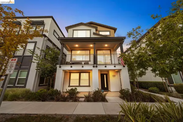 2825 Crusader St, Alameda, CA 94501
