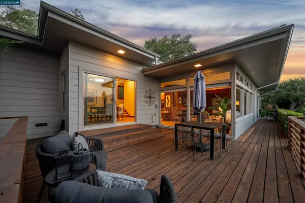 473 Pershing Dr., Oakland, CA 94611