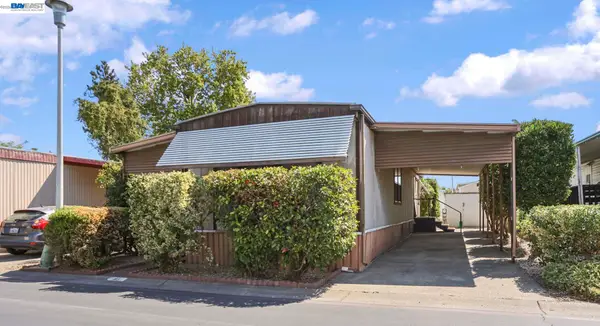 5040 Jackson St #SPC 67, North Highlands, CA 95660