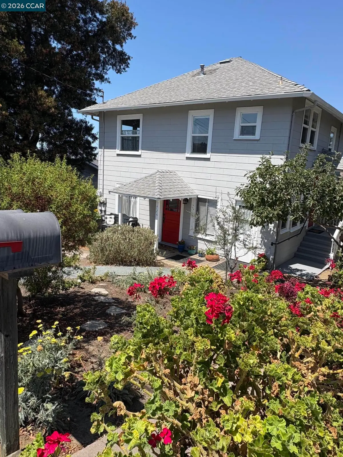 724 Edwards, Crockett, CA 94525 - #1
