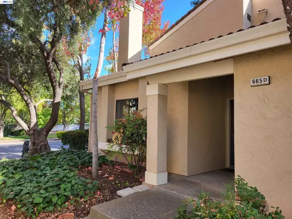 665 Palomino Dr #D, Pleasanton, CA 94566