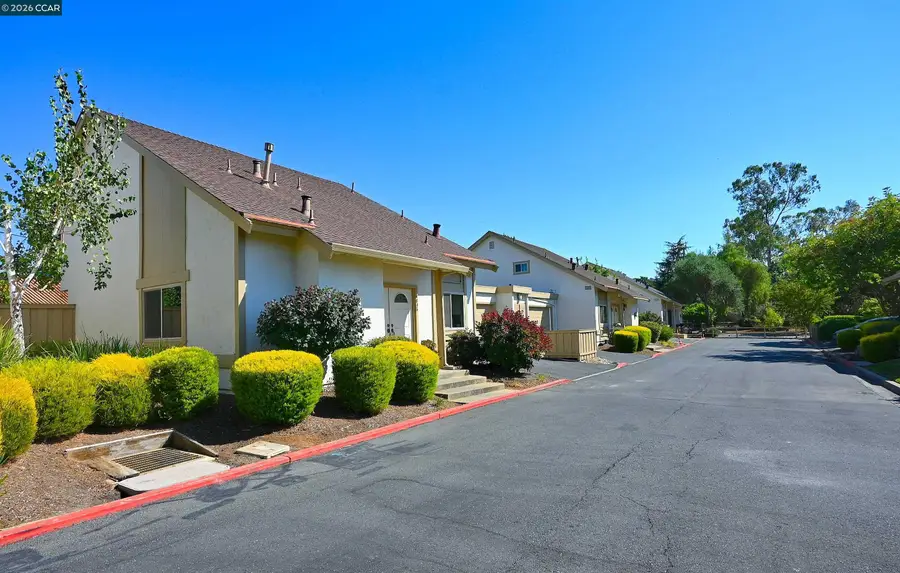 4836 Boxer Blvd, Concord, CA 94521 - #3