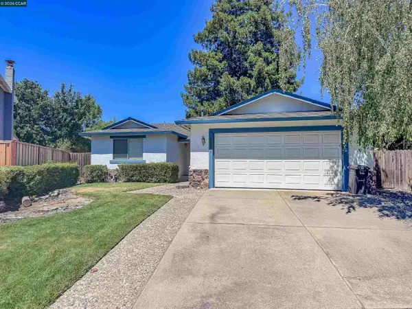 2811 Saint Joseph Dr, Concord, CA 94518