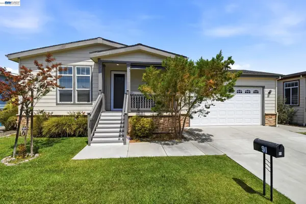 1945 Piner Rd #91, Santa Rosa, CA 95403