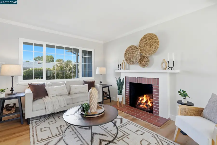 77 Cleopatra Dr, Pleasant Hill, CA 94523 - #3