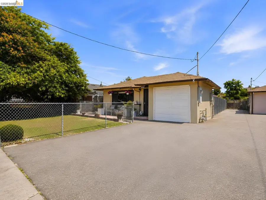290 Shepherd Ave, Hayward, CA 94544 - #3