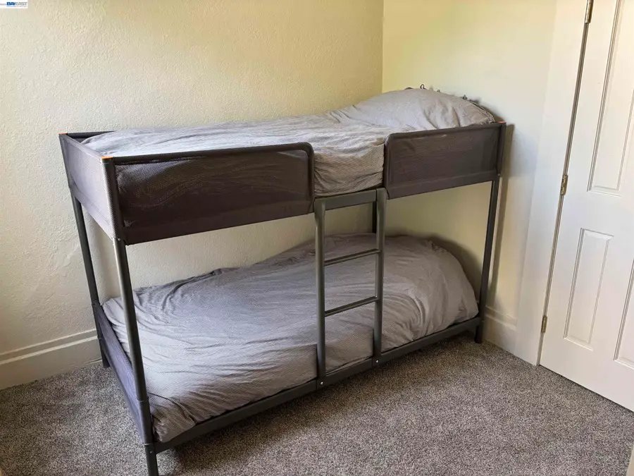 1221 Campbell, Oakland, CA 94607 - #3