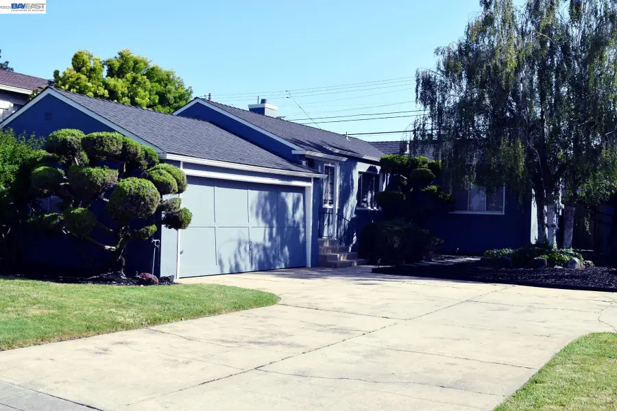 3125,3129,3131 Fernside Blvd, Alameda, CA 94501 - #3