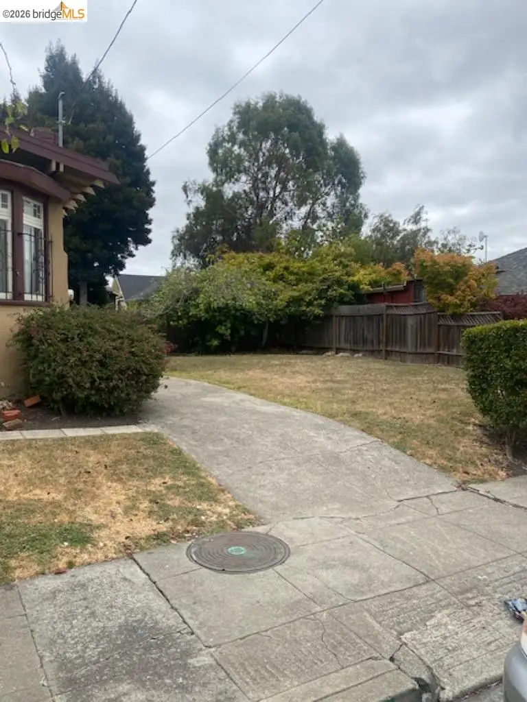 987 Yerba Buena Ave, Oakland, CA 94608 - #2