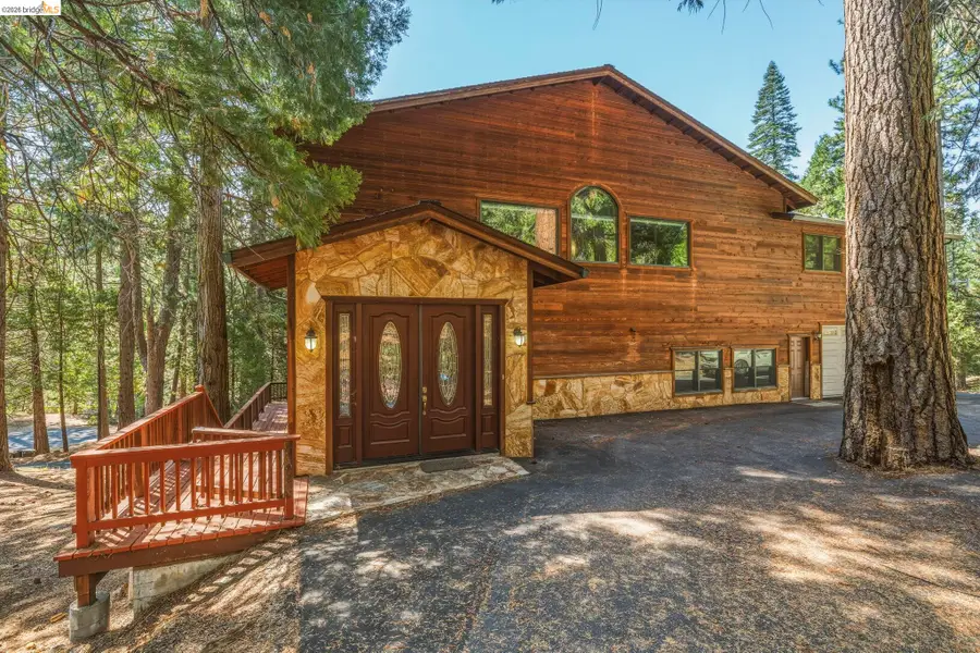 28421 Old Strawberry Rd, Strawberry, CA 95375 - #2