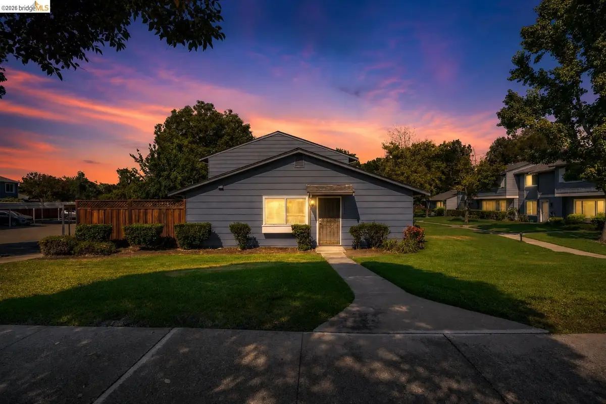 1651 Monterey Dr, Livermore, CA 94551 - #1