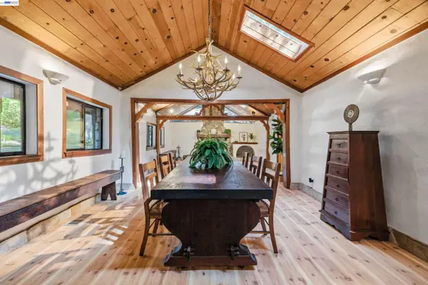 41 Back Road, La Honda, CA 94020