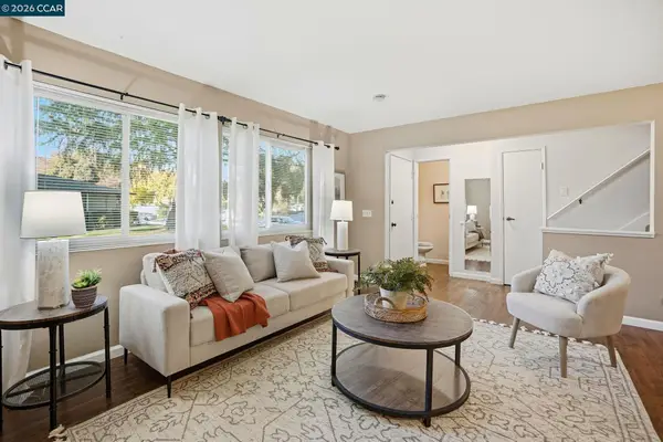 1045 Mohr Ln #B, Concord, CA 94518