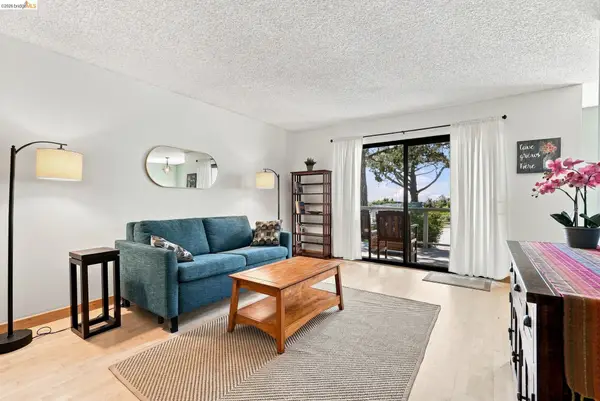 3 Commodore #158, Emeryville, CA 94608