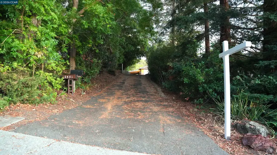 2531 Moraga Dr, Pinole, CA 94564 - #3