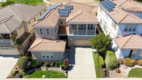 4972 Grayhawk Ct., Dublin, CA 94568