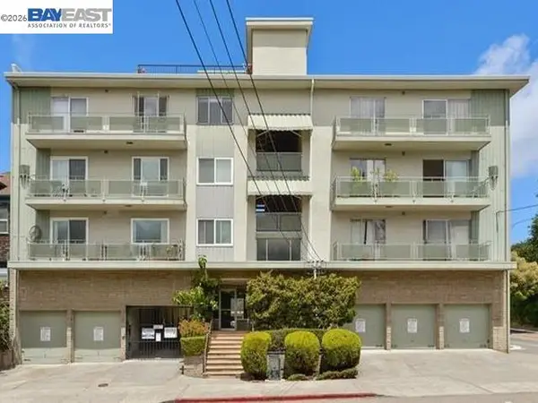 3877 Howe St #107, Oakland, CA 94611