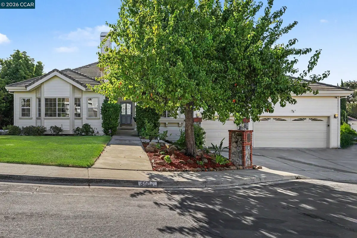 4004 Browning Dr, Concord, CA 94518 - #1