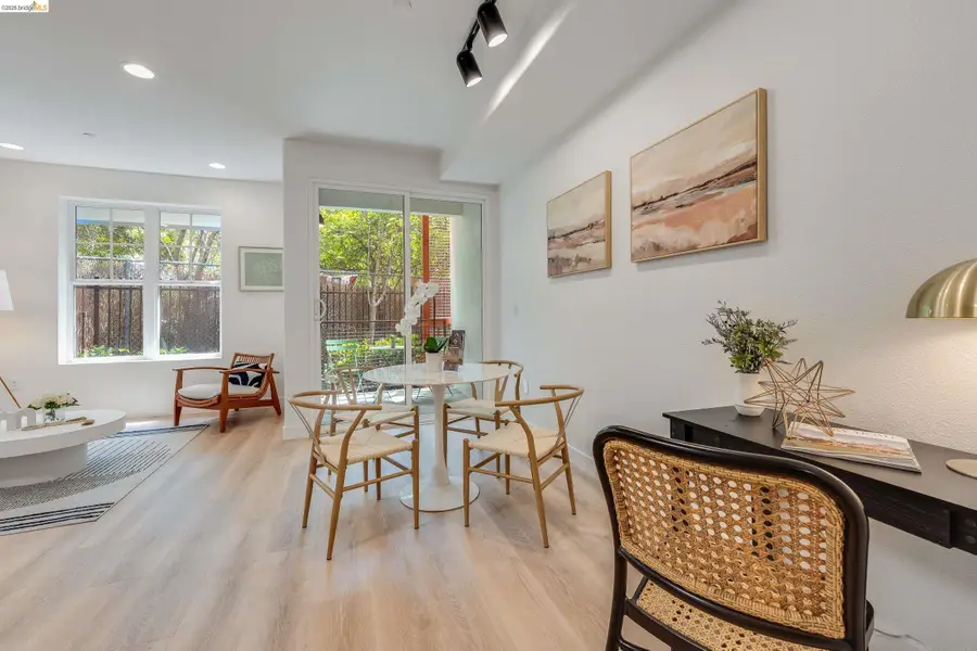 1121 40th St #4104, Emeryville, CA 94608 - #2