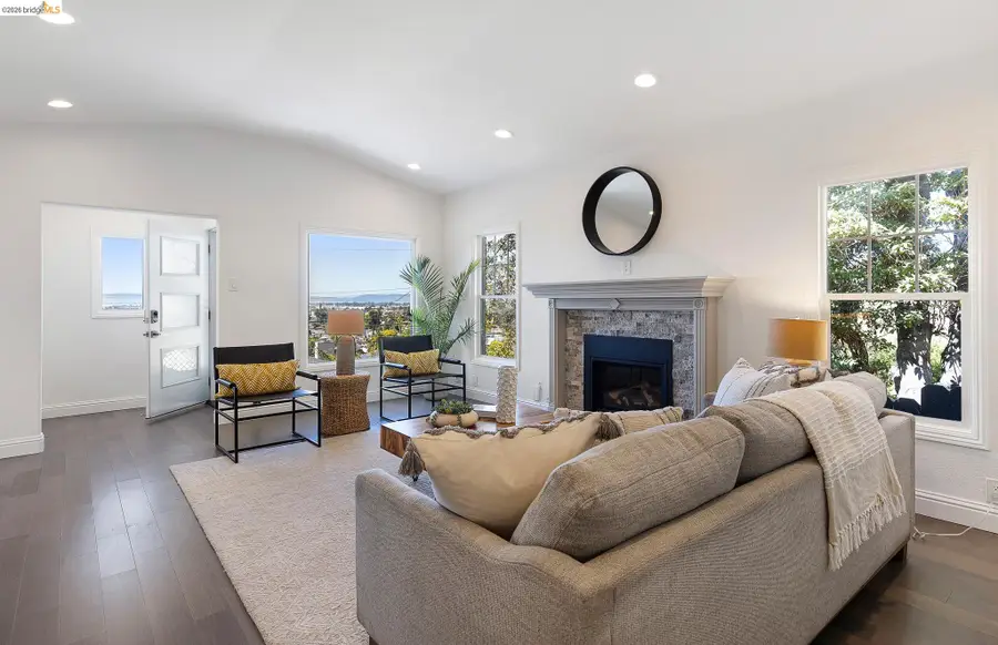 6124 Laird Ave, Oakland, CA 94605 - #3