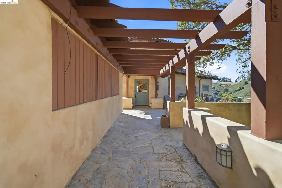 11 Drury Ct, Berkeley, CA 94705 - #2