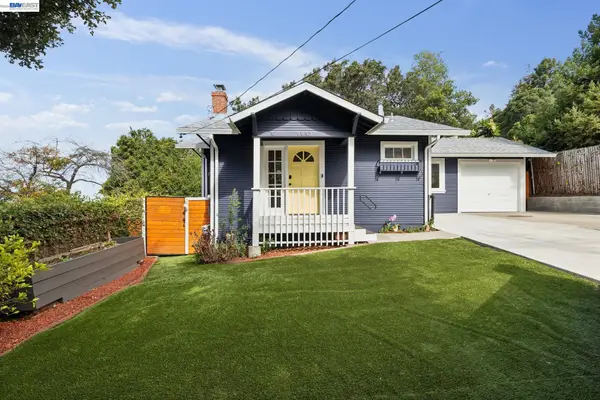 3051 Parker Ave, Oakland, CA 94605