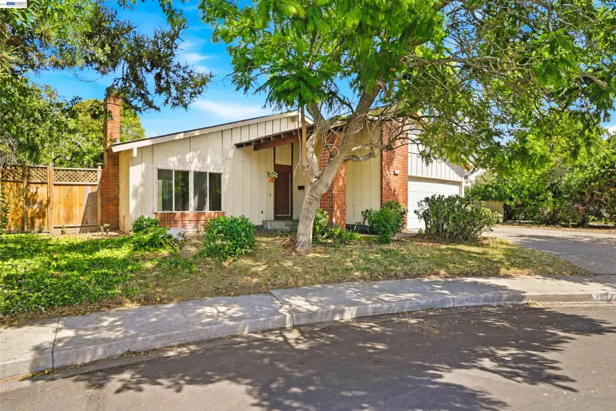 35278 Cornwall Pl, Newark, CA 94560 - #2