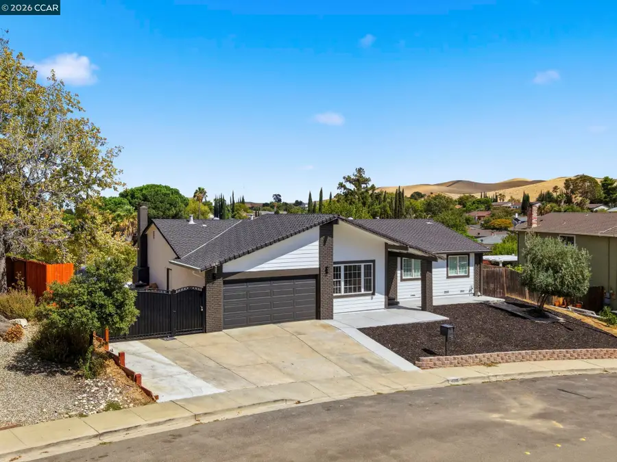 4295 Suzanne Dr, Pittsburg, CA 94565 - #2