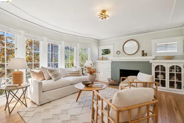 3027 Regent St, Berkeley, CA 94705